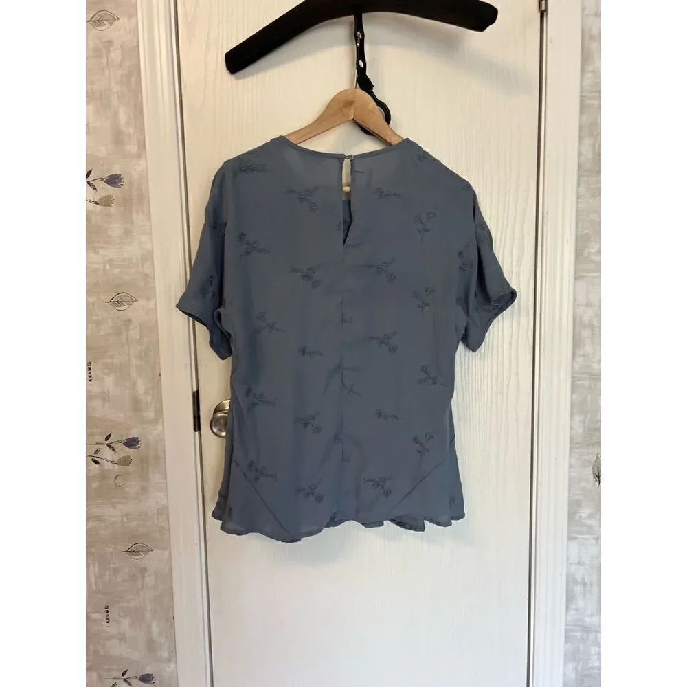 Lucky Brand Blouse - Picture 2 of 4